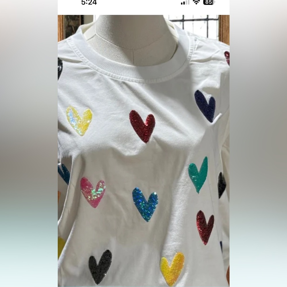 Queen of Sparkles Multi colored sequin heart shirt XL NWT QOS - Picture 2 of 2